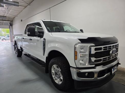 Used 2025 Ford F350 XLT w/ FX4 Off-Road Package AWD/4WD image 5