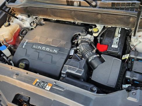 Used 2016 Lincoln MKX Select w/ Select Plus Package image 46