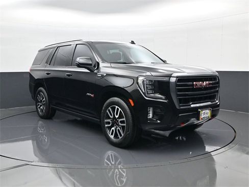Used 2021 GMC Yukon AT4 w/ AT4 Premium Plus Package image 3