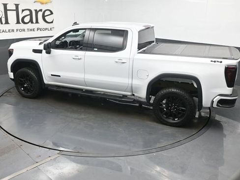 Used 2023 GMC Sierra 1500 Elevation image 40