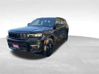 New 2025 Jeep Grand Cherokee L Limited w/ Luxury Tech Group II video 2