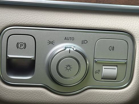 New 2026 Mercedes-Benz GLE 350 4MATIC image 16