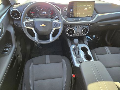 Used 2023 Chevrolet Blazer LT w/ Convenience Package FWD image 12