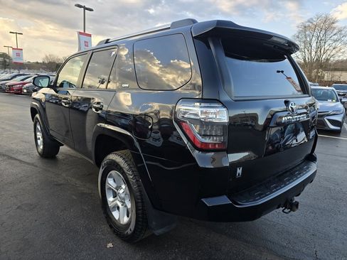 Certified 2023 Toyota 4Runner SR5 Premium w/ Moonroof Package image 6