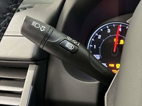 Certified 2023 GMC Terrain SLT image 23