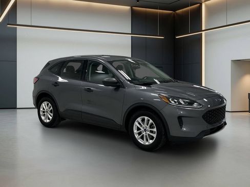 Used 2022 Ford Escape S FWD image 8