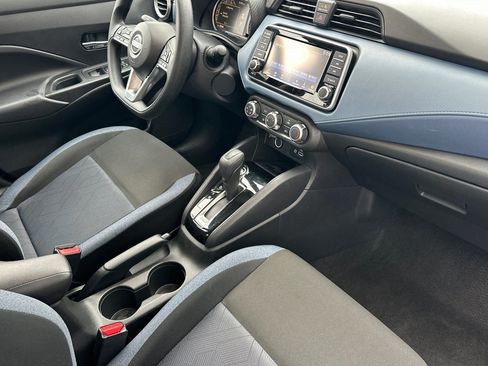 Used 2025 Nissan Versa SV image 15