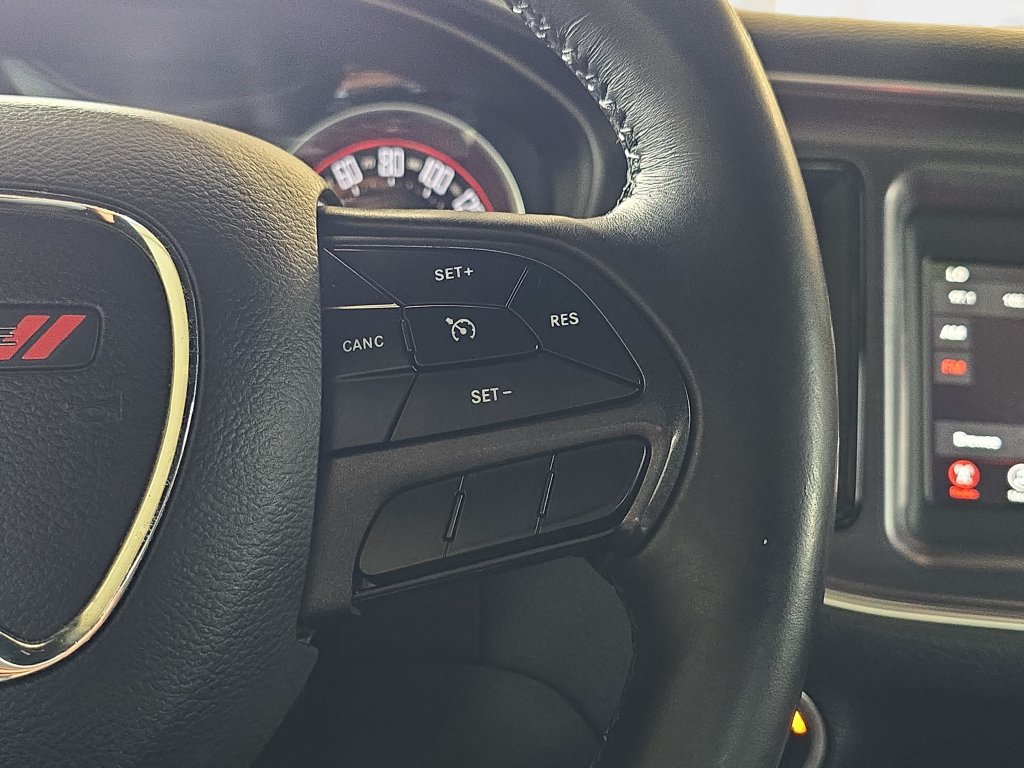 Used 2018 Dodge Challenger SXT RWD image 20