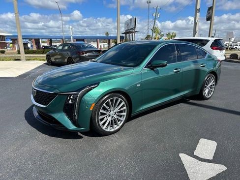 Used 2025 Cadillac CT5 Premium Luxury image 3