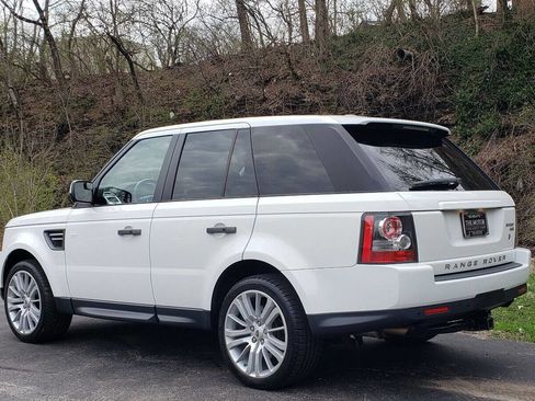 Used 2011 Land Rover Range Rover Sport HSE LUX image 3