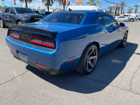 Used 2022 Dodge Challenger SRT Hellcat w/ Plus Package RWD image 6