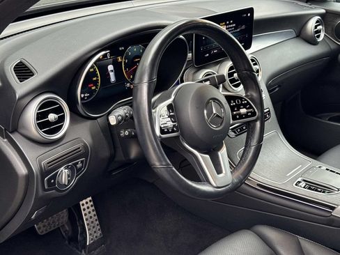 Used 2022 Mercedes-Benz GLC 300 4MATIC image 21