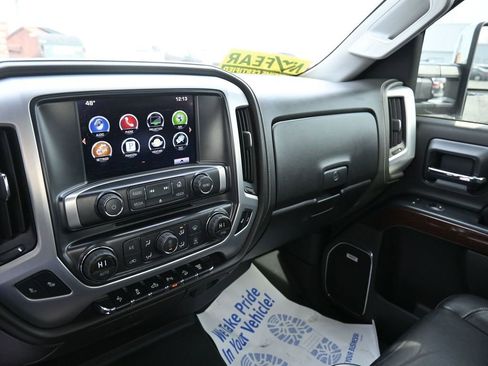 Used 2016 GMC Sierra 3500 SLT w/ Duramax Plus Package image 6