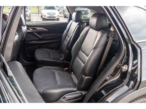 Used 2023 MAZDA CX-9 Touring AWD/4WD image 17