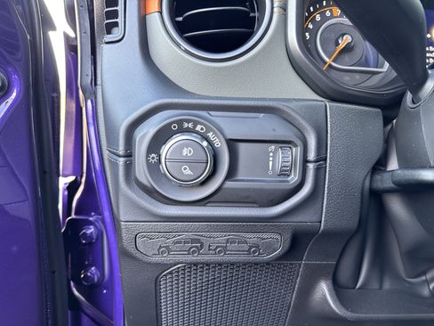 New 2026 Jeep Gladiator Mojave image 17