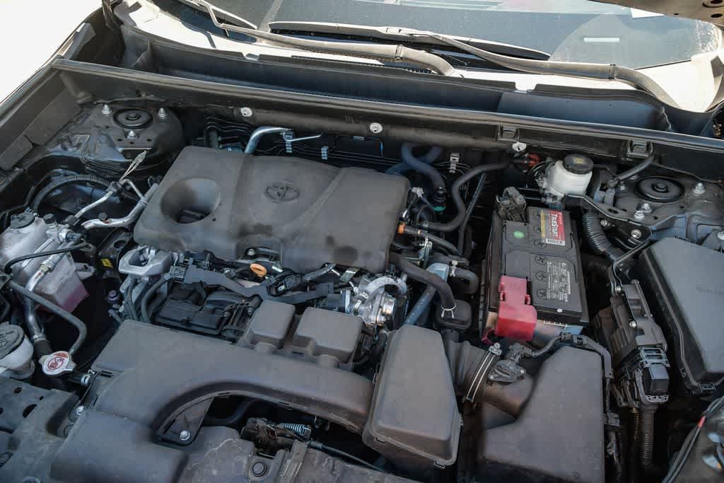 Used 2022 Toyota RAV4 XLE Premium FWD image 29