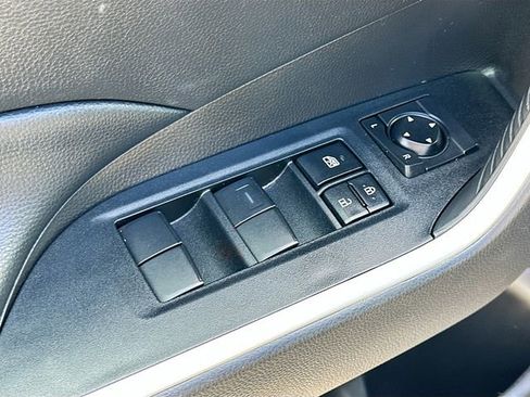 Used 2023 Toyota RAV4 LE FWD image 17