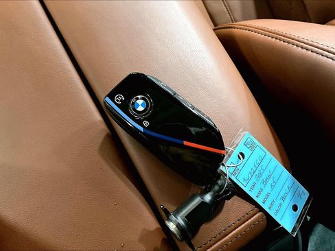 Used 2025 BMW X5 M60i w/ Executive Package AWD/4WD image 15