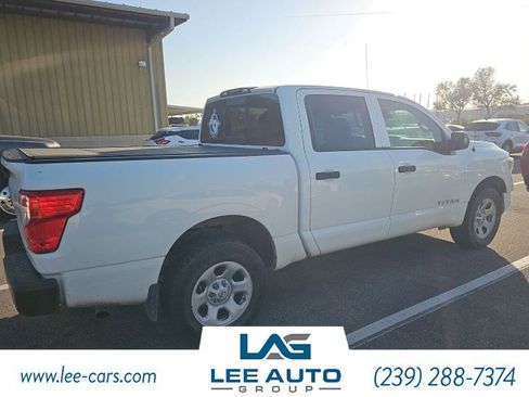 Used 2021 Nissan Titan S w/ S Utility Package image 3