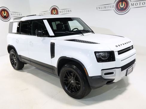 Used 2025 Land Rover Defender 110 S image 11