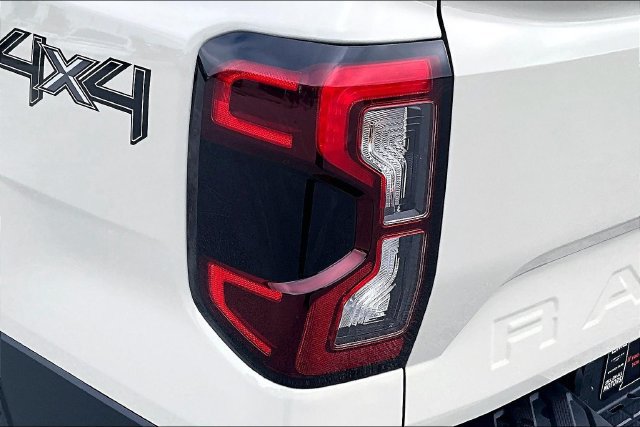 New 2026 Ford Ranger XLT w/ Black Appearance Package RWD image 25