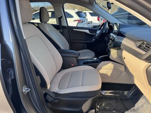 Used 2022 Ford Escape SE w/ Convenience Package image 22