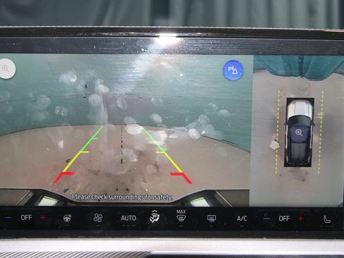 Used 2025 Ford Bronco Sport Badlands image 17