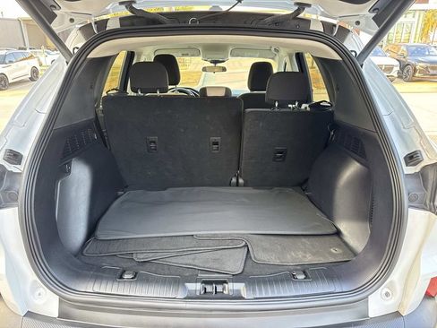 Certified 2022 Ford Escape SE w/ Convenience Package image 9