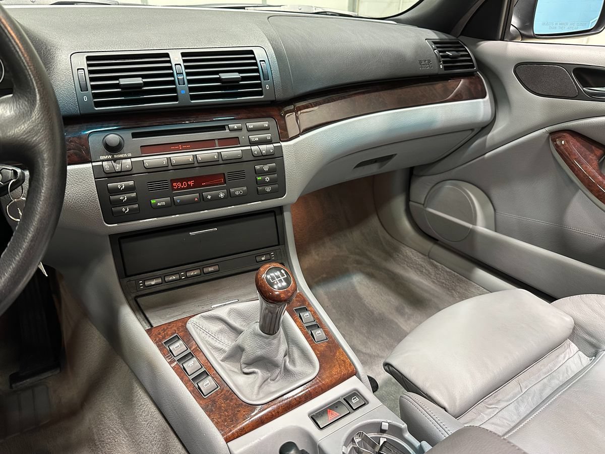 Used 2001 BMW 330Ci Convertible RWD image 23