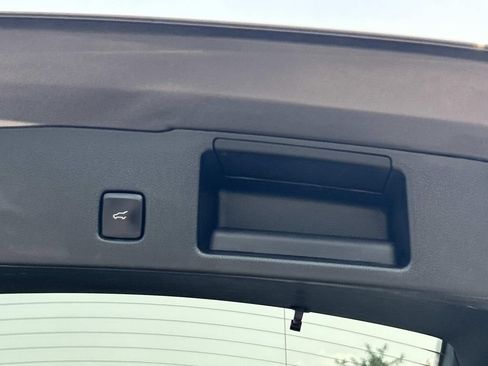 Used 2023 Ford Escape Active w/ Tech Pack #2 FWD image 17