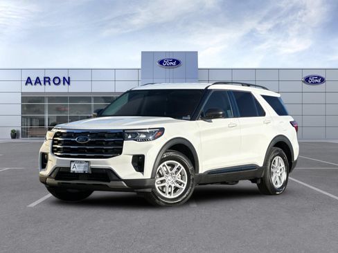 New 2026 Ford Explorer Active w/ Active Comfort Package RWD image 2