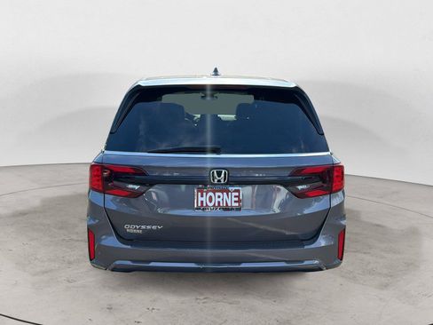 Used 2025 Honda Odyssey EX-L image 4