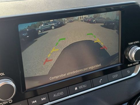 Used 2025 Nissan Sentra S FWD image 24