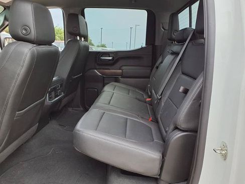 Used 2021 GMC Sierra 1500 SLT RWD image 19