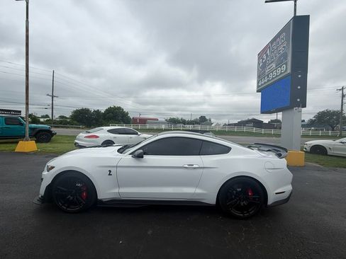 Used 2020 Ford Mustang Shelby GT500 w/ Handling Package RWD image 7