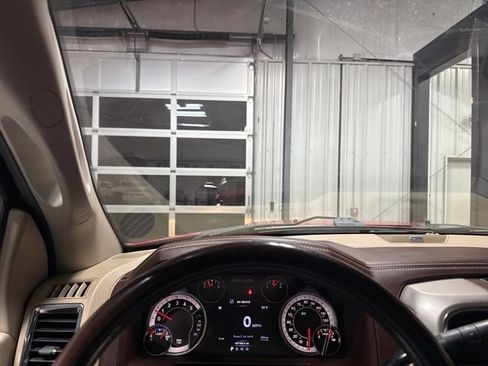 Used 2017 RAM 3500 Laramie image 8