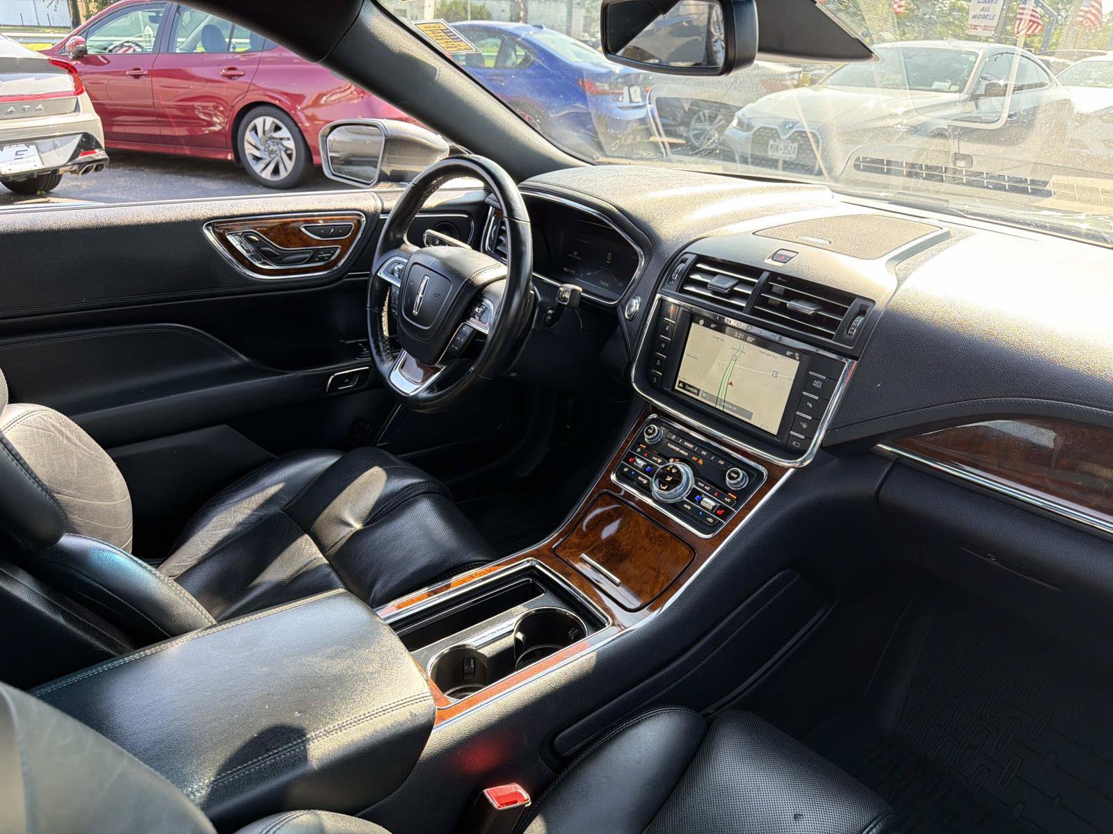Used 2018 Lincoln Continental Reserve AWD/4WD image 13