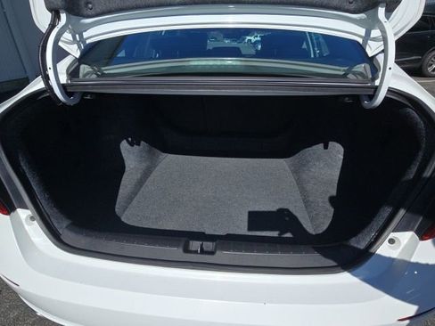 Used 2022 Honda Accord Sport Special Edition image 9