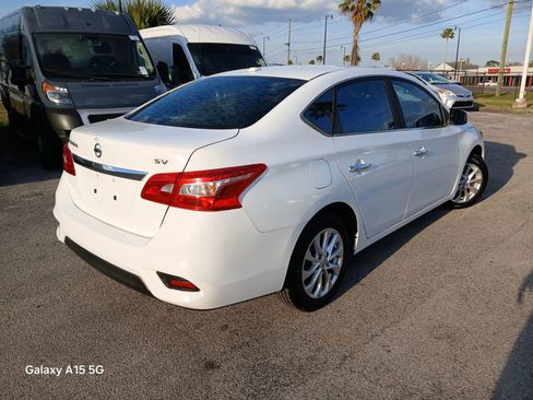 Used 2018 Nissan Sentra SV image 5