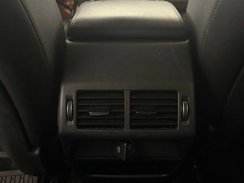 Used 2020 Jaguar E-PACE image 21