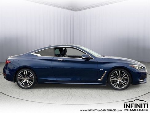 Used 2019 INFINITI Q60 3.0t Luxe w/ Essential Package image 6