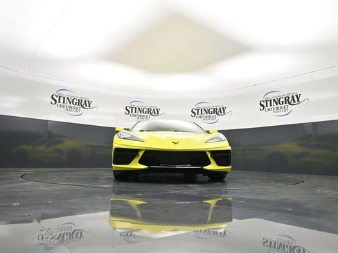 Used 2022 Chevrolet Corvette Stingray Coupe w/ 1LT RWD image 27
