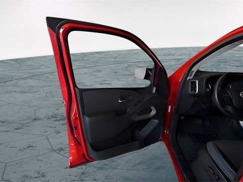 Used 2024 Nissan Frontier SV w/ SV Convenience Package image 15