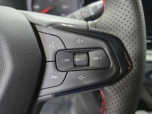 New 2026 Chevrolet Trax RS image 18