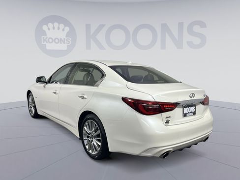 Used 2019 INFINITI Q50 Luxe w/ Essential Package (3.0T Luxe) image 4