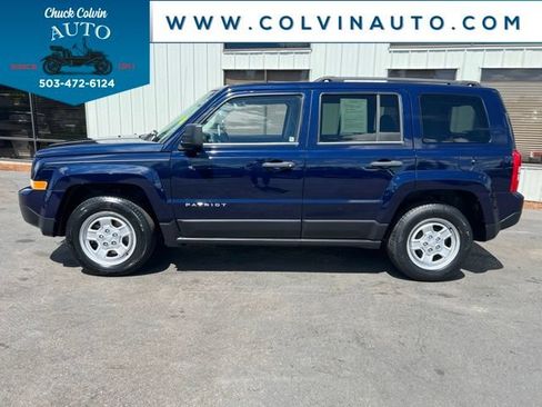 Used 2015 Jeep Patriot Sport FWD image 11