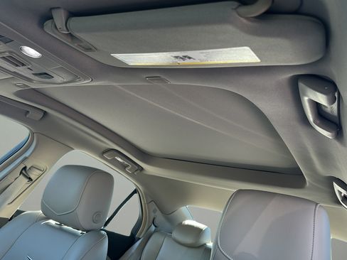 Used 2019 Cadillac CTS Sedan RWD image 22