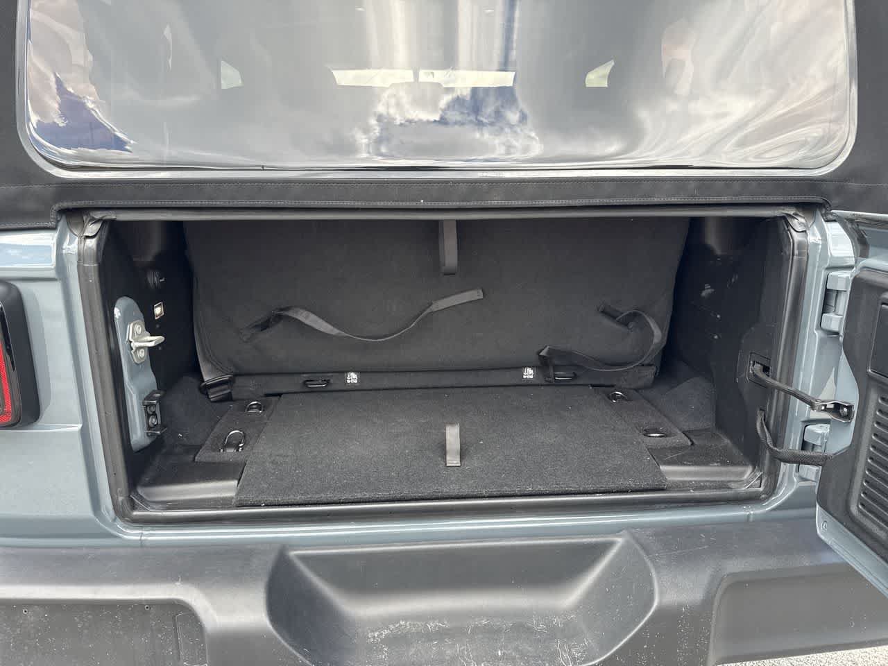 Used 2024 Jeep Wrangler Sport AWD/4WD image 28