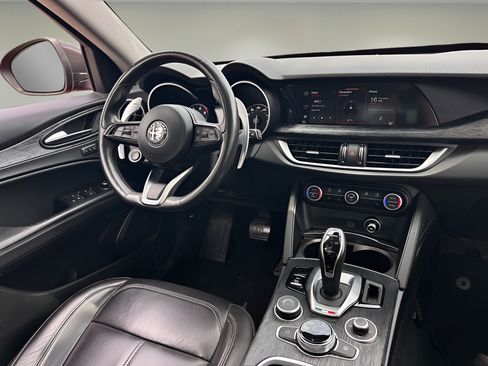Used 2021 Alfa Romeo Stelvio Sprint w/ Nero Edizione AWD/4WD image 7