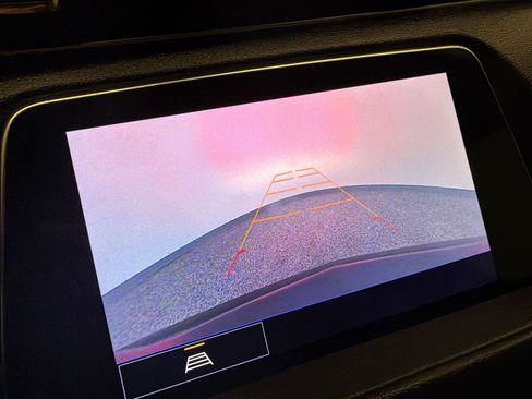 Used 2021 Cadillac XT4 Luxury FWD image 23